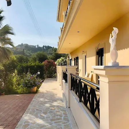 Athena Appartement *